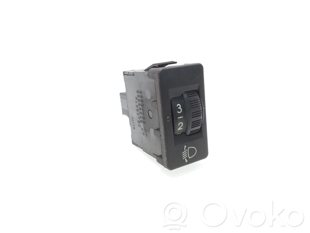 Peugeot 307 Headlight level height control switch 