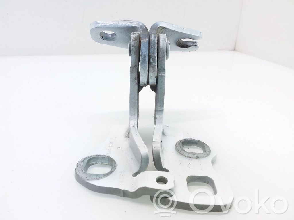 Tesla Model 3 Front door lower hinge 