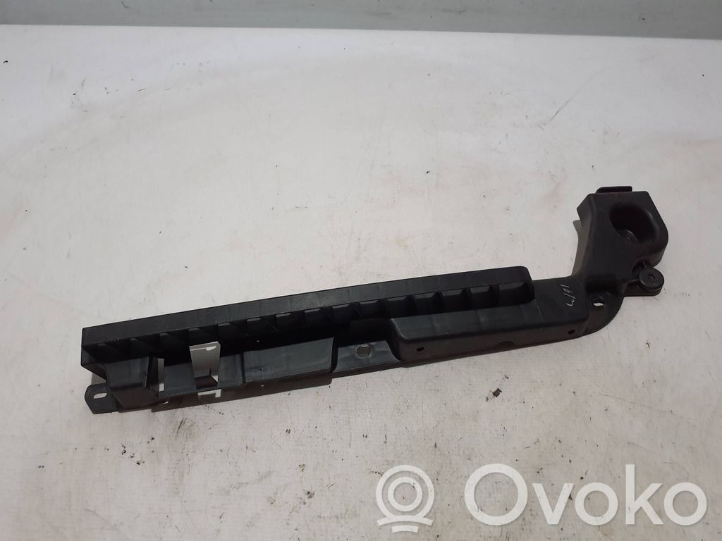 Skoda Fabia Mk3 (NJ) Suport montare bară spate 