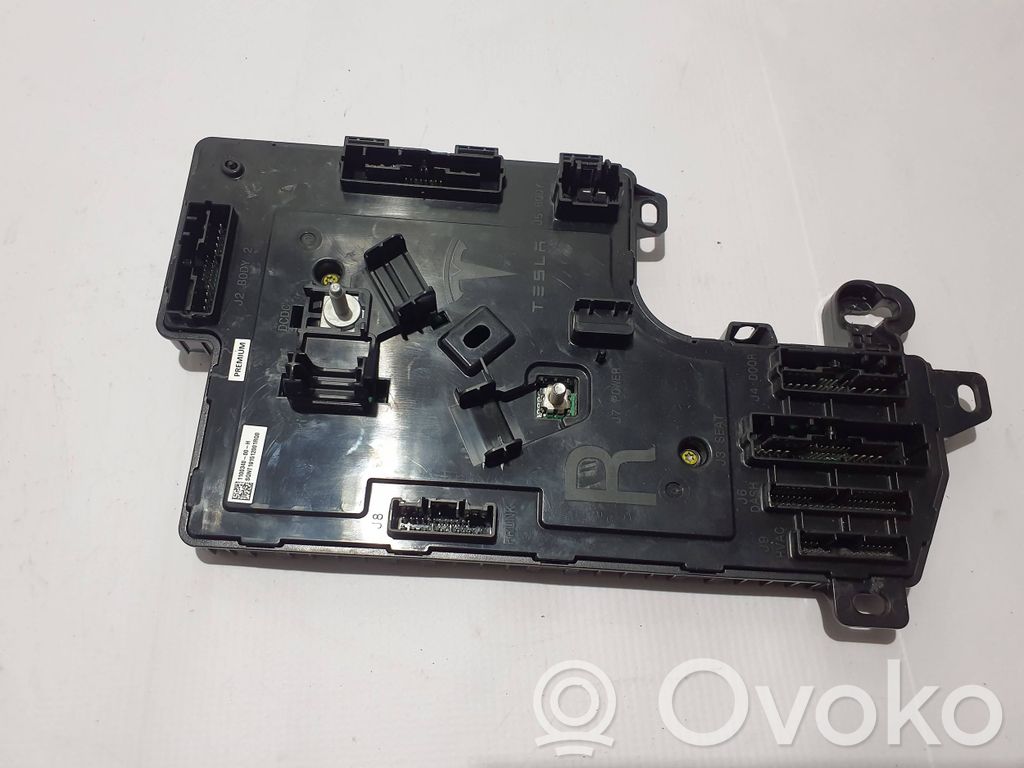 Tesla Model 3 Central body control module 