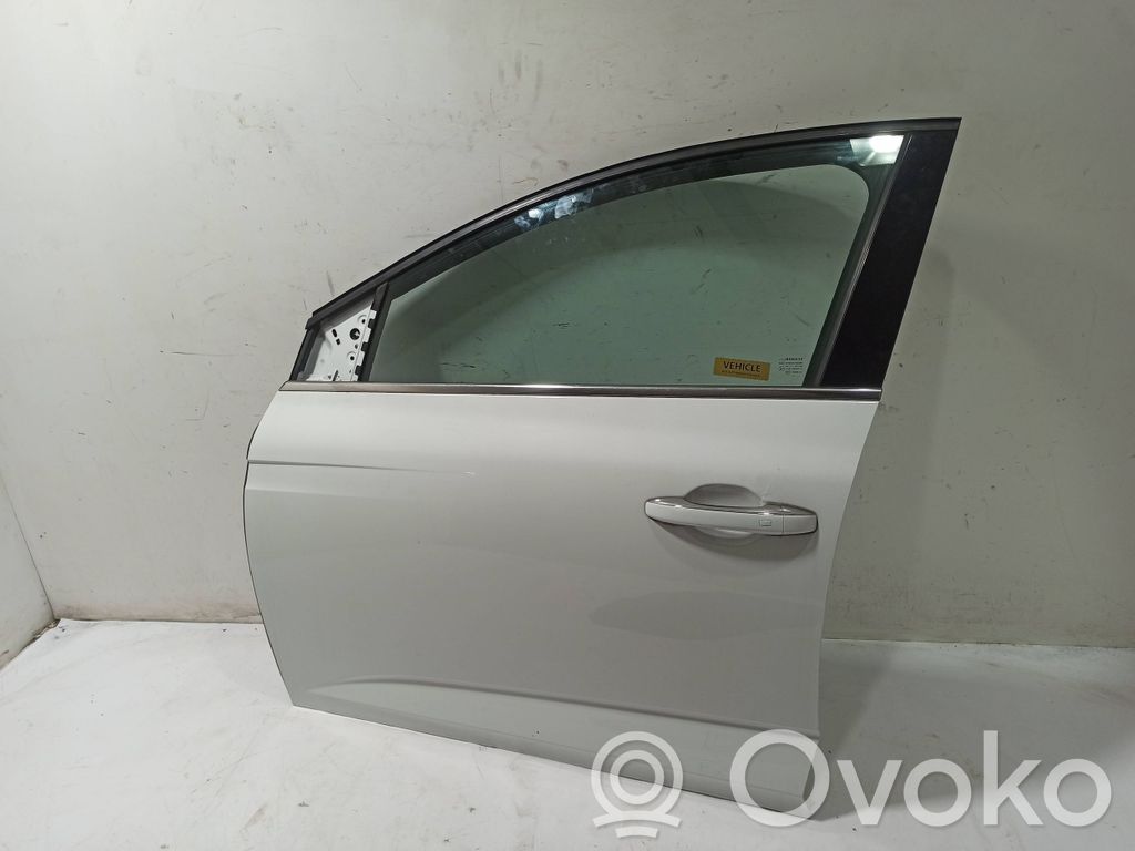 Renault Megane IV Front door 