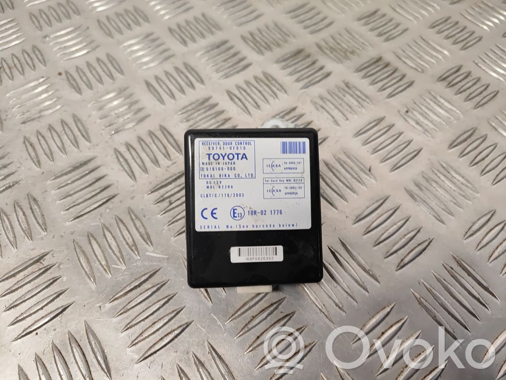 Toyota Corolla Verso AR10 Door control unit/module 