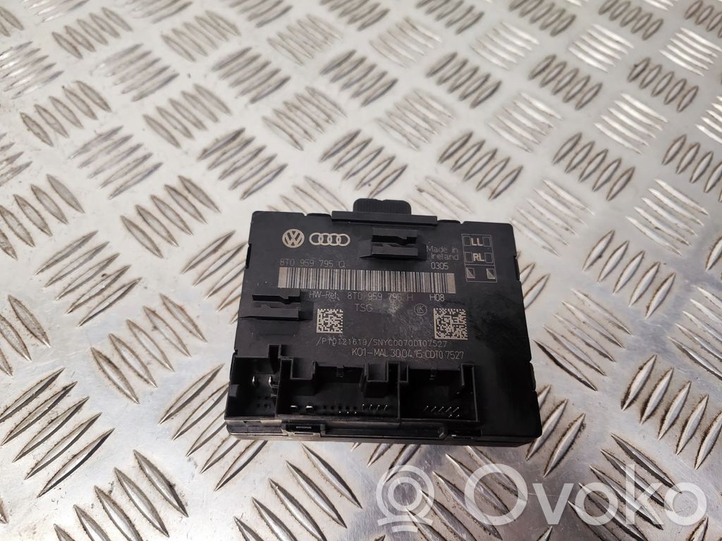 Audi RS4 B8 Door control unit/module 