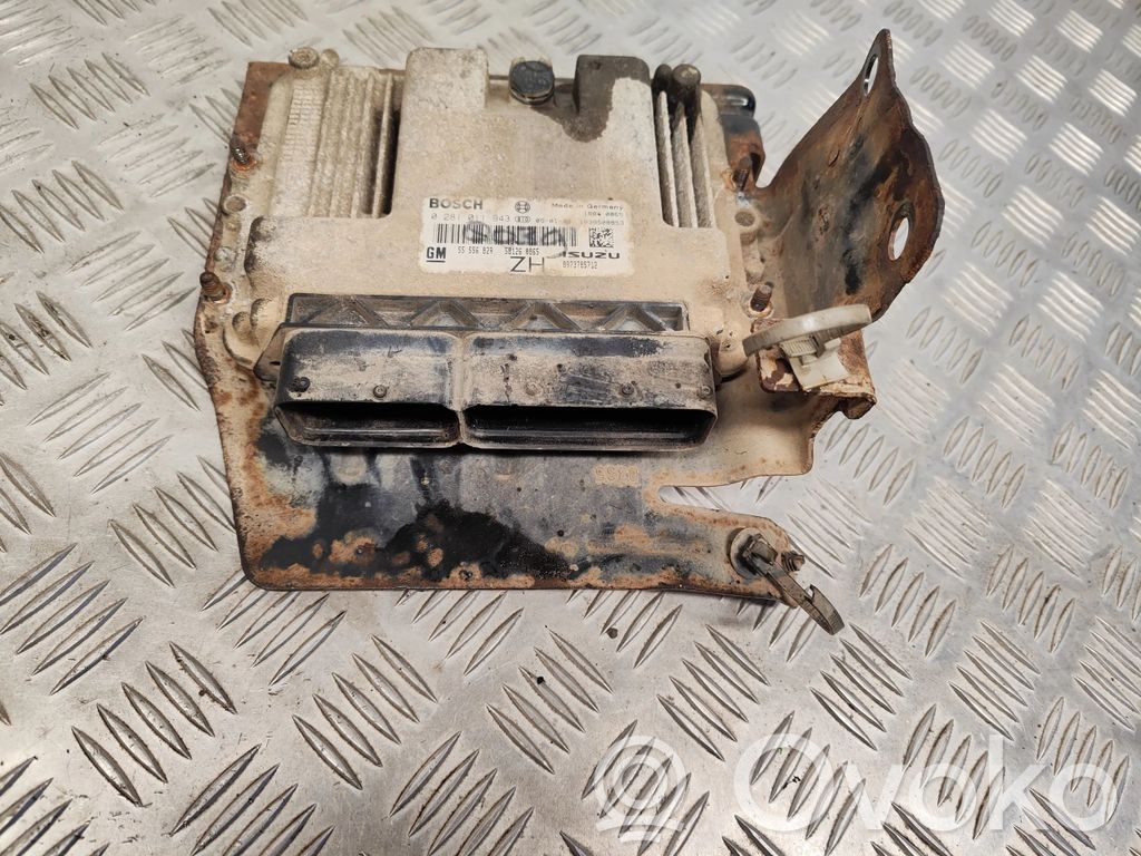 Opel Astra H Engine control unit/module 