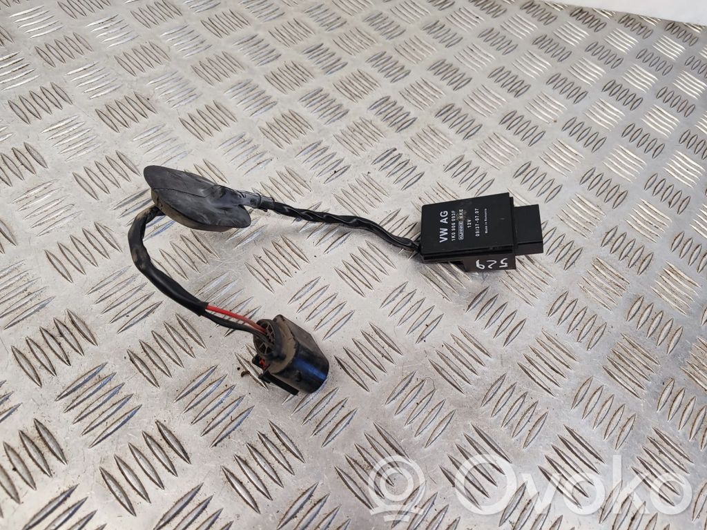 Skoda Superb B6 (3T) Fuel pump relay 