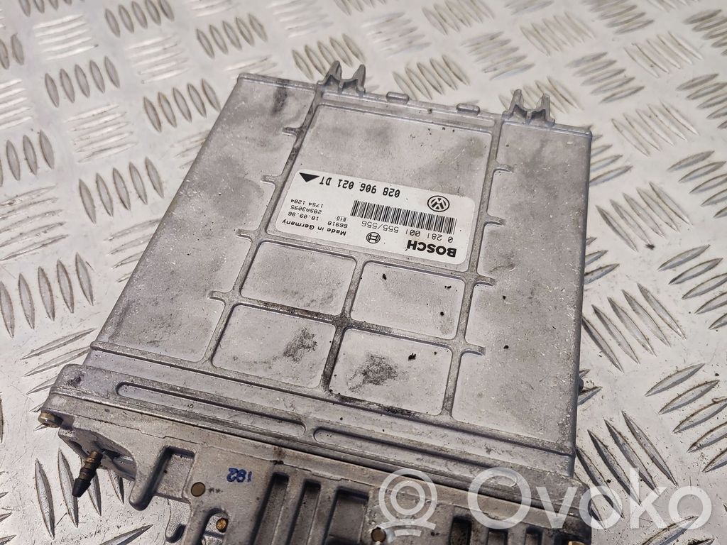 Volkswagen PASSAT B5 Engine control unit/module 