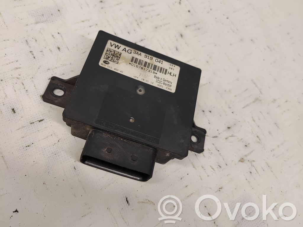 Volkswagen PASSAT B7 Power management control unit 