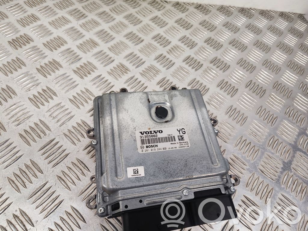 Volvo V60 Engine control unit/module 