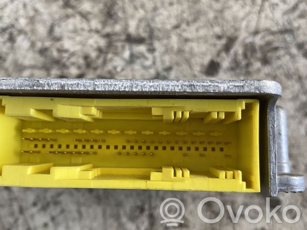Volkswagen Transporter - Caravelle T5 Airbag control unit/module 