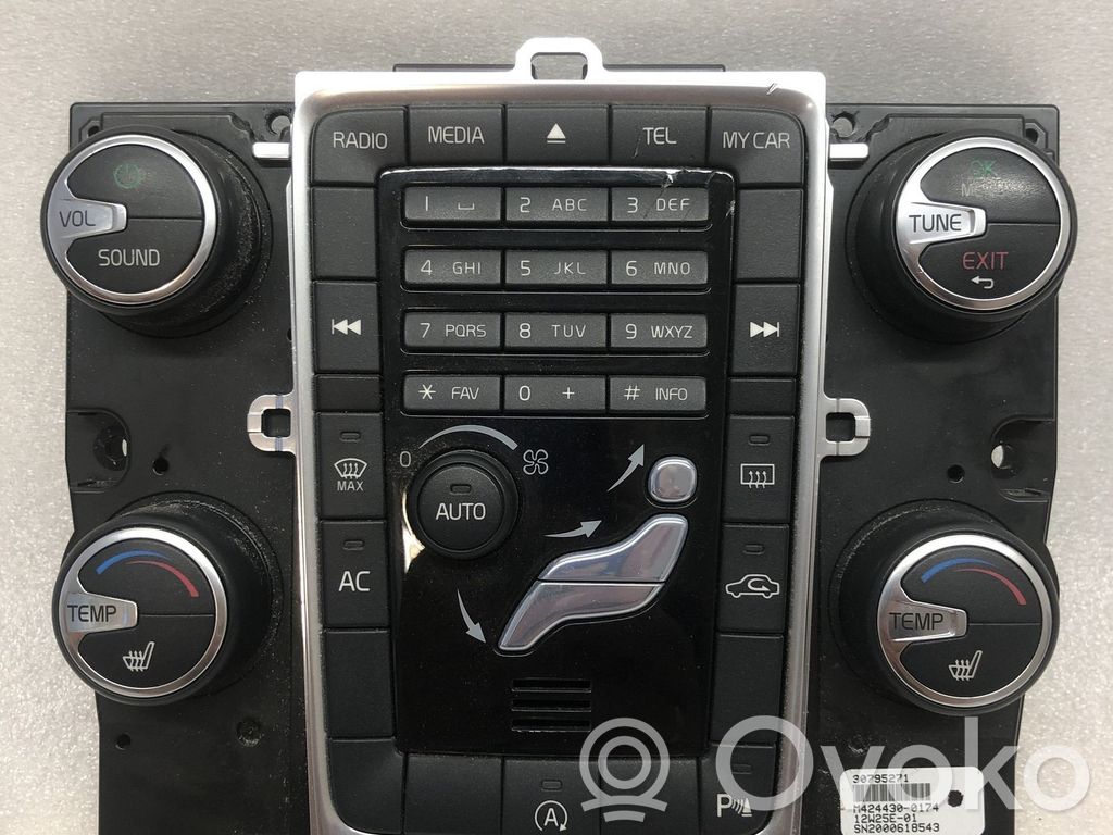 Volvo V60 Climate control unit 