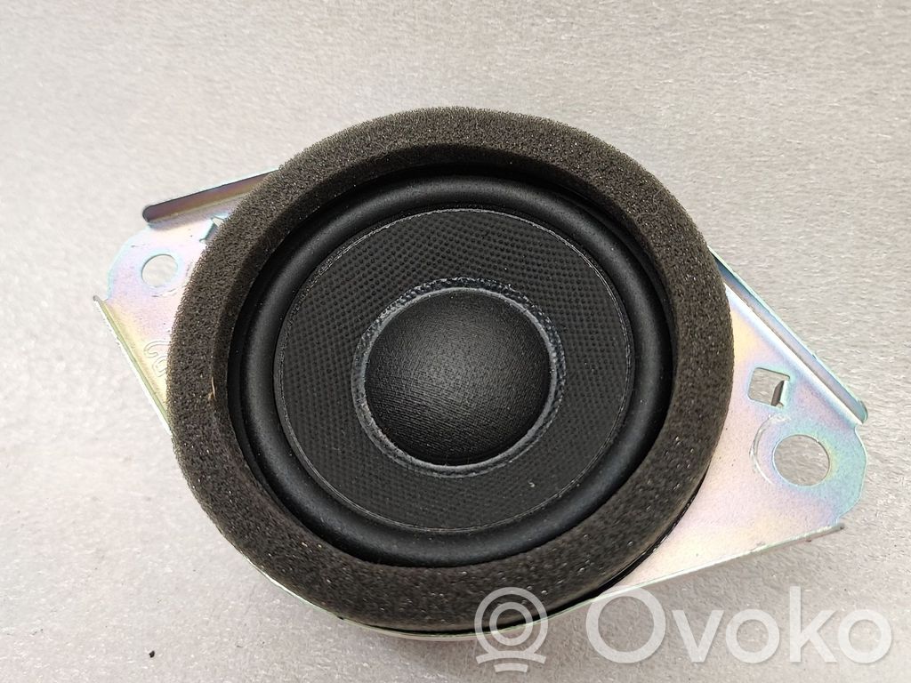 Lexus RX 450H Front door speaker 