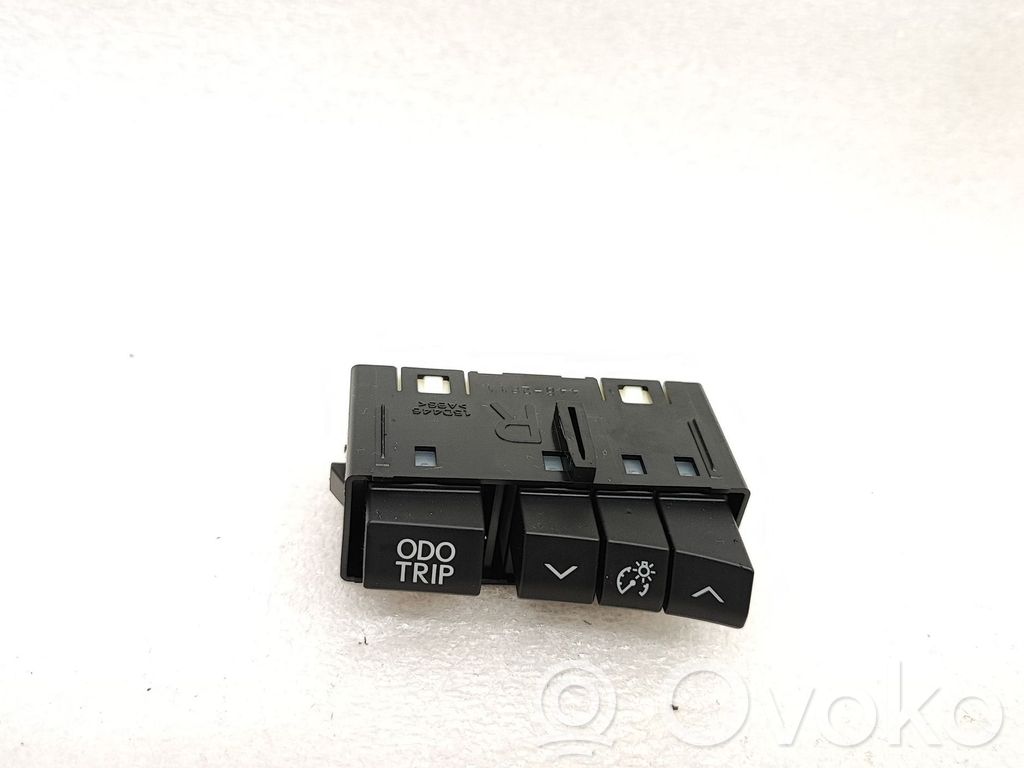 Panel lighting control switch   15D446
