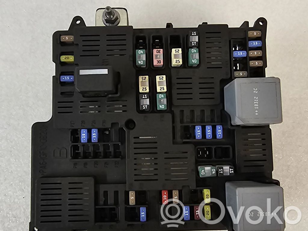 Volvo XC60 Fuse module 
