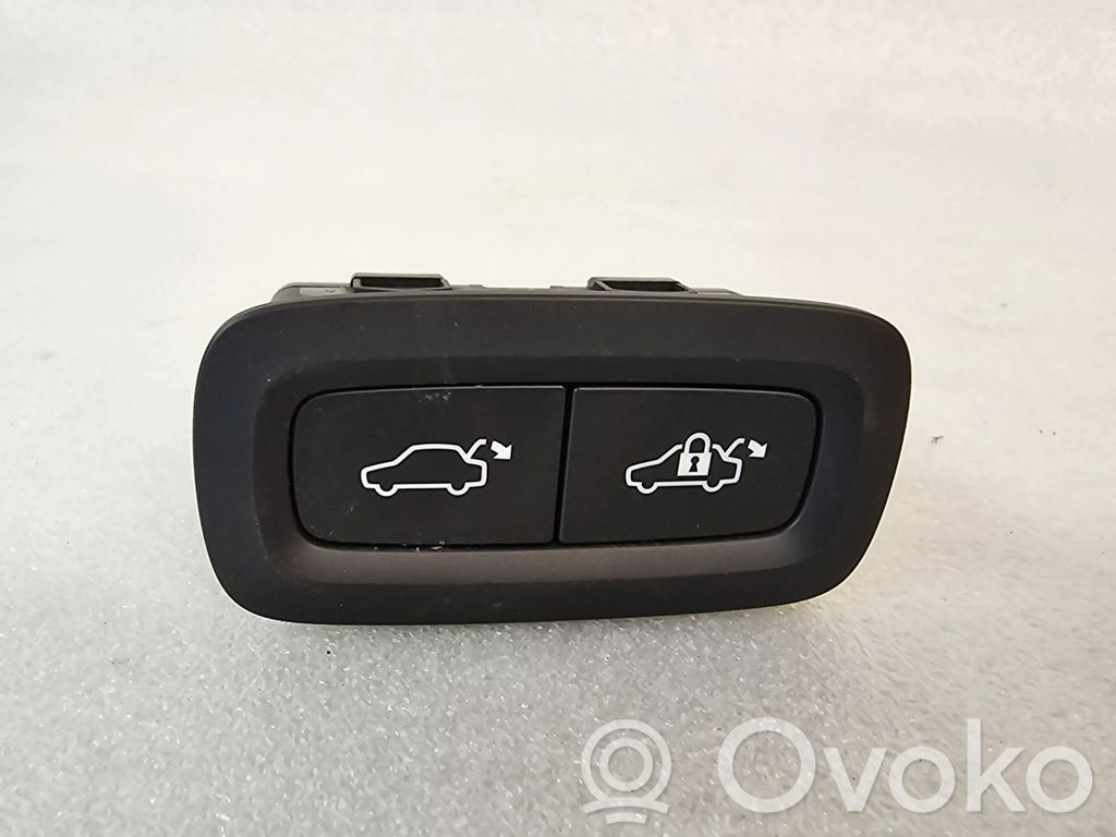Volvo S90, V90 Tailgate/trunk/boot open switch 