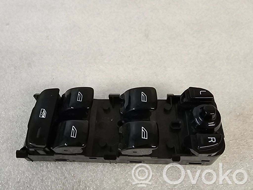 Volvo S90, V90 Electric window control switch 