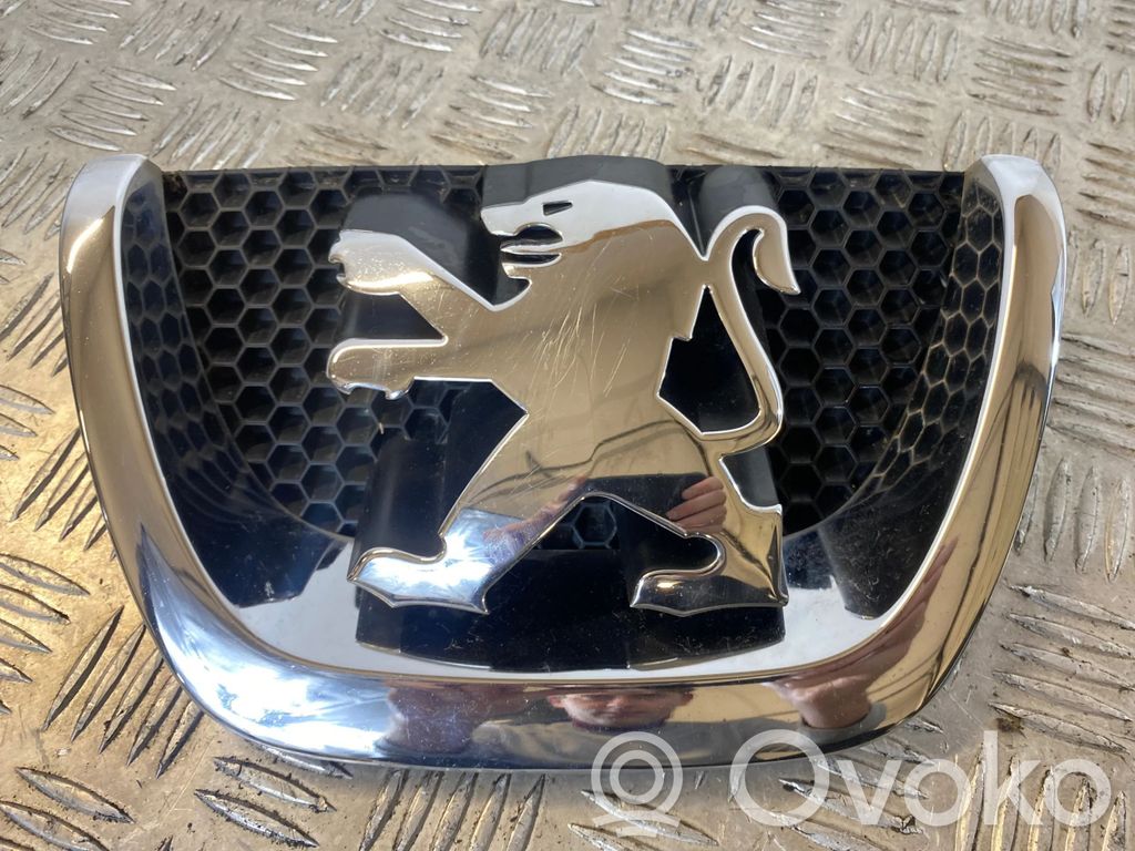 Peugeot 5008 Mostrina con logo/emblema della casa automobilistica 