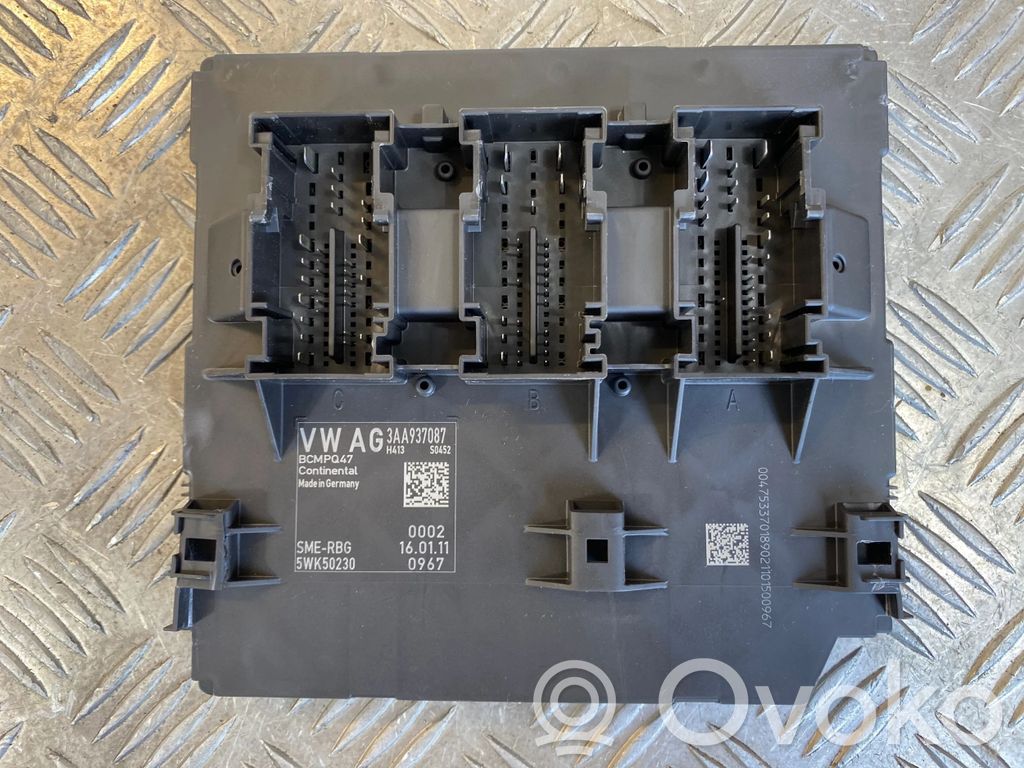 Volkswagen PASSAT B7 Mukavuusmoduuli 