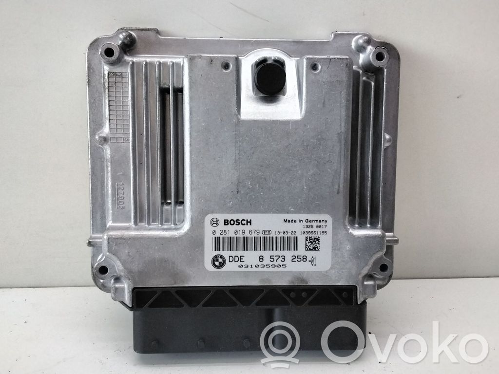 BMW 3 F30 F35 F31 Engine control unit/module 