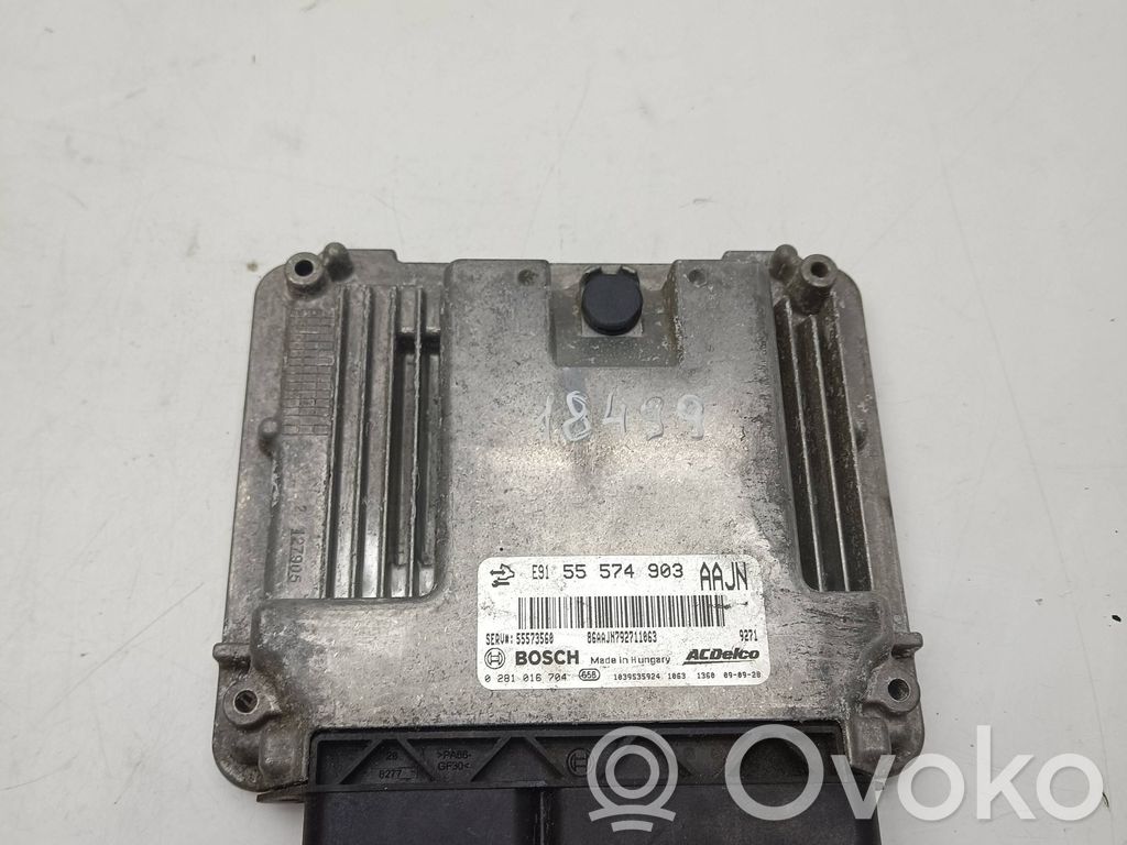 Opel Insignia A Engine control unit/module 