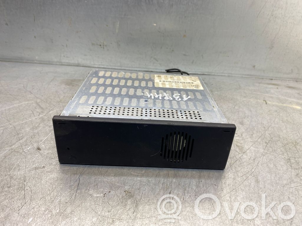 Audi A4 S4 B6 8E 8H Navigācijas (GPS) vadības bloks 