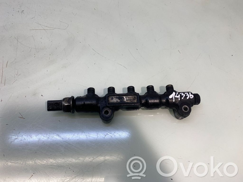 Citroen C4 I Fuel main line pipe 