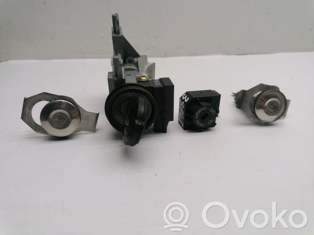 Mitsubishi Colt Ignition lock 