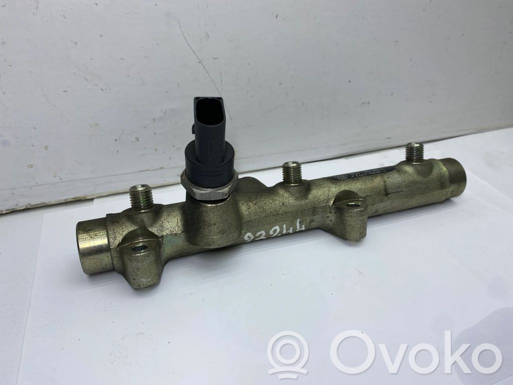 Audi A6 S6 C6 4F Fuel main line pipe 