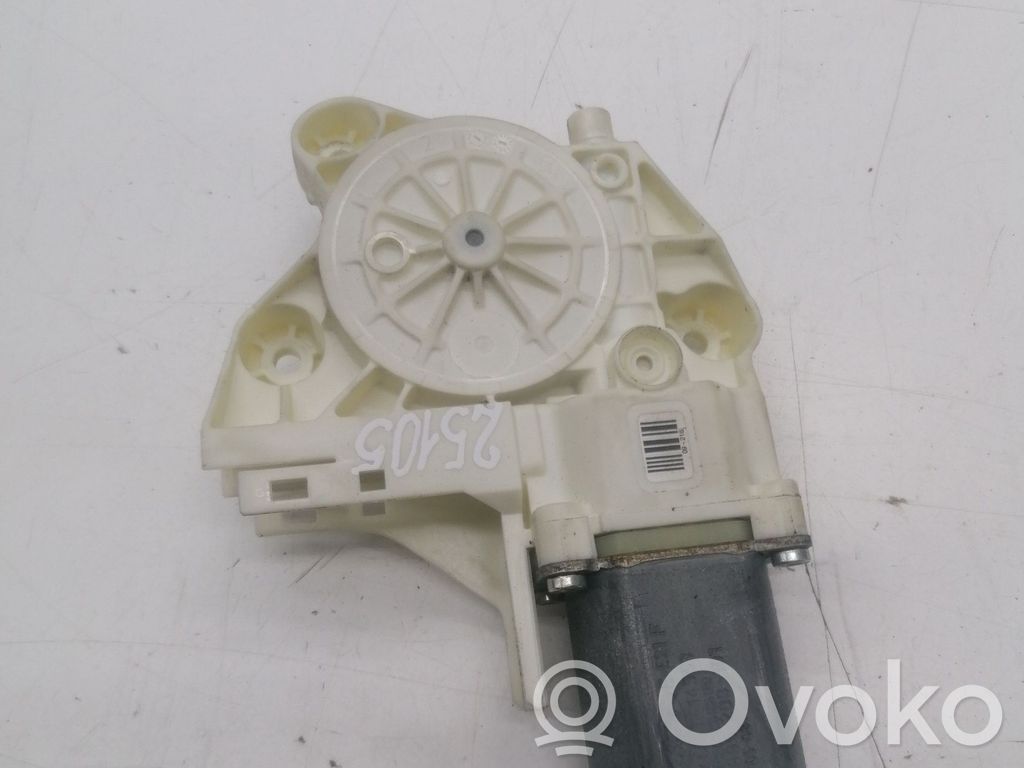 Ford Focus Front door window regulator motor 