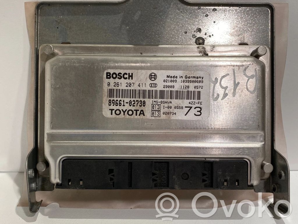 Toyota Corolla E120 E130 Engine control unit/module 