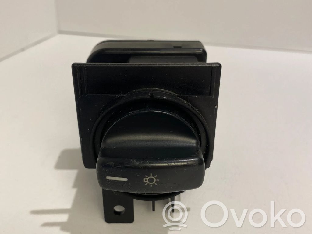Mercedes-Benz B W245 Interruptor de luz 