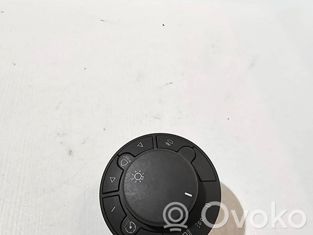 Opel Corsa D Light switch 