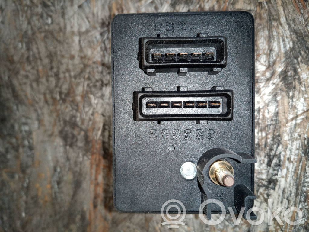 Peugeot 407 Glow plug pre-heat relay 