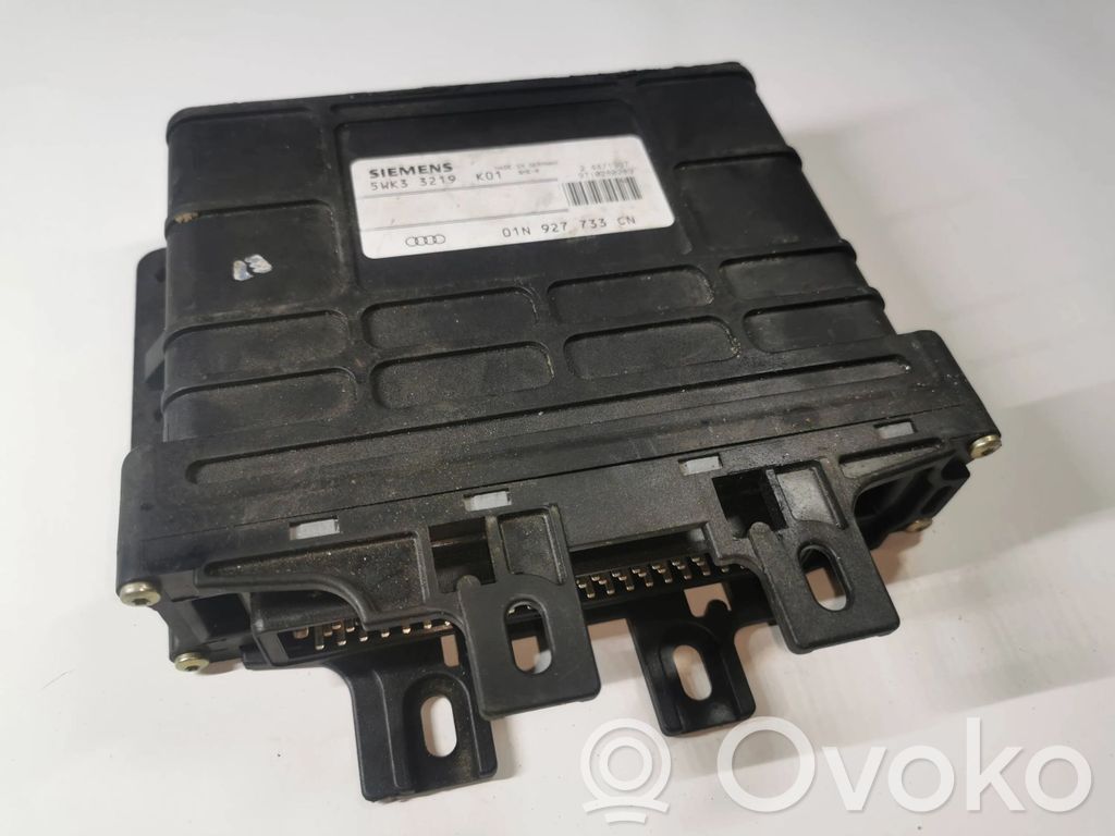 Volkswagen PASSAT B5 Gearbox control unit/module 