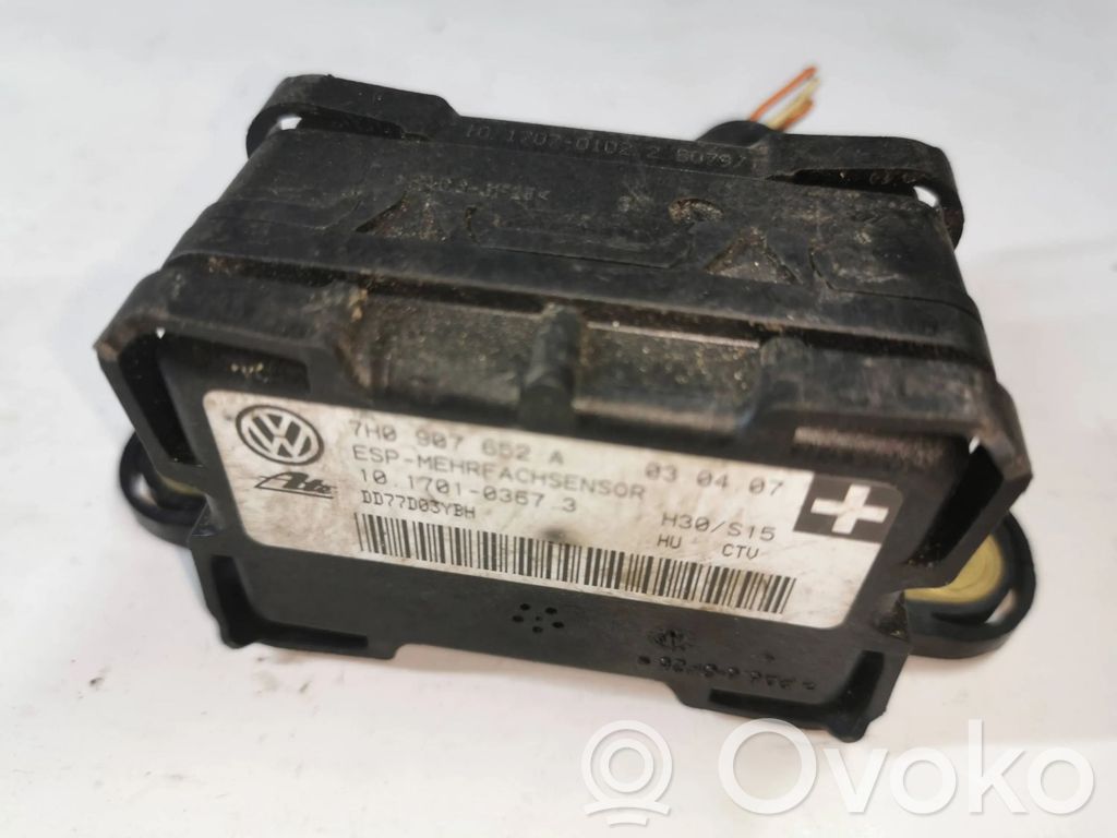 Volkswagen Transporter - Caravelle T5 ESP (elektroniskās stabilitātes programmas) sensors (paātrinājuma sensors) 