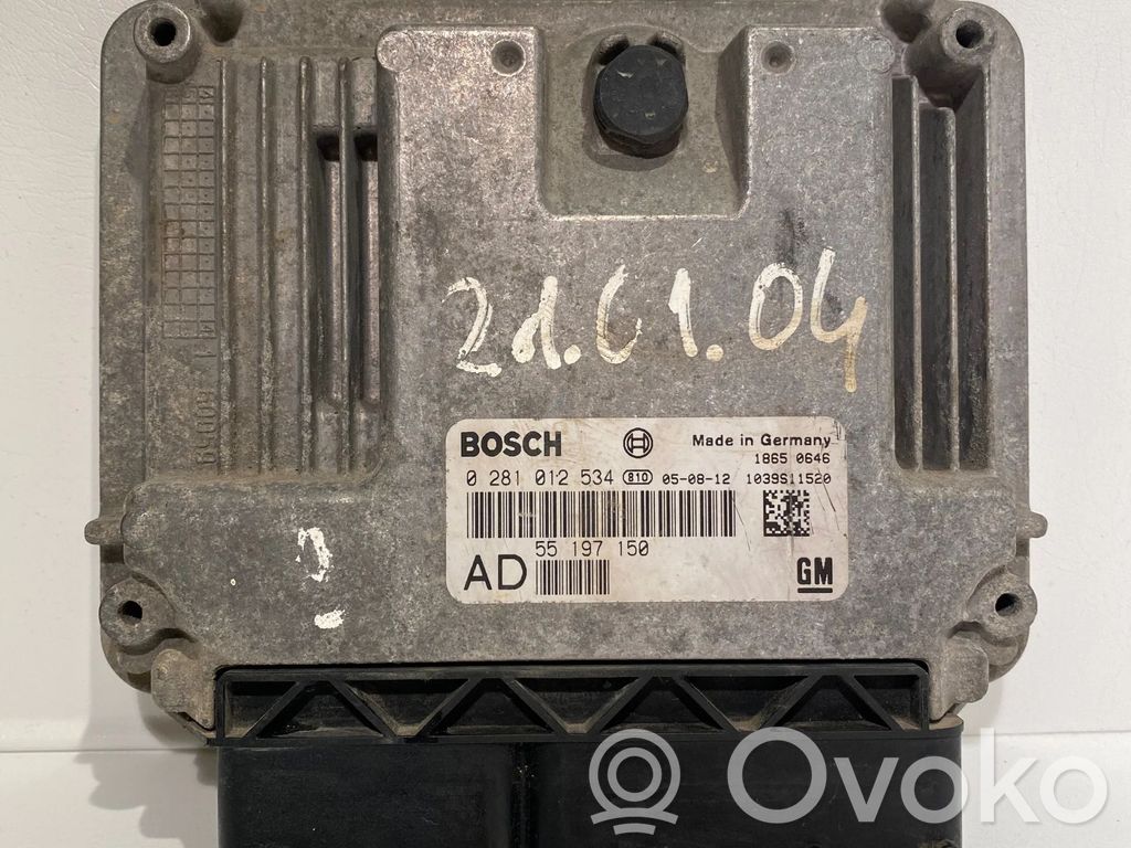Opel Vectra C Engine control unit/module 