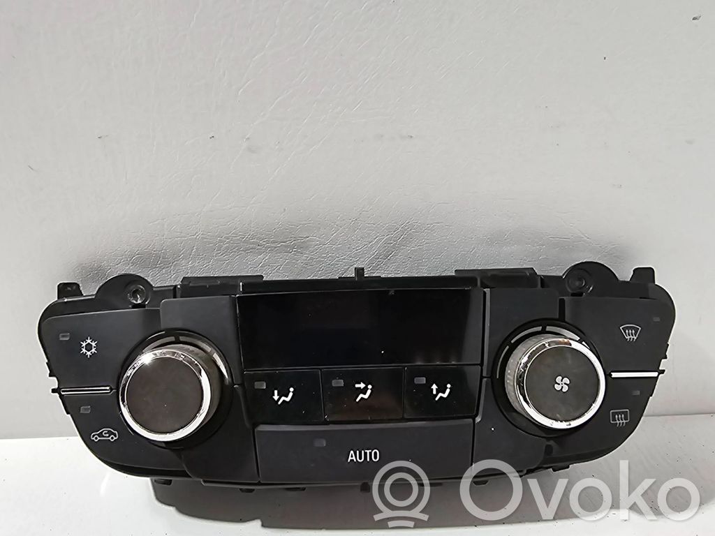 Opel Insignia A Climate control unit 
