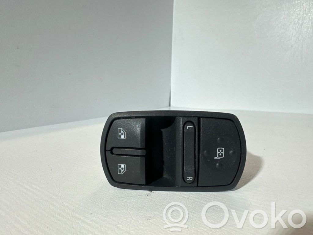 Opel Corsa D Electric window control switch 