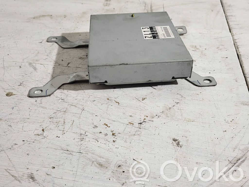 Mazda 323 F Engine control unit/module 