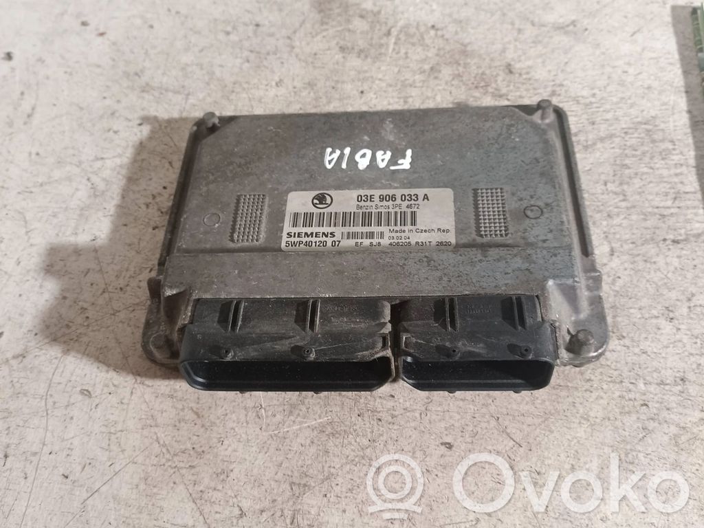 Skoda Fabia Mk1 (6Y) Engine control unit/module 
