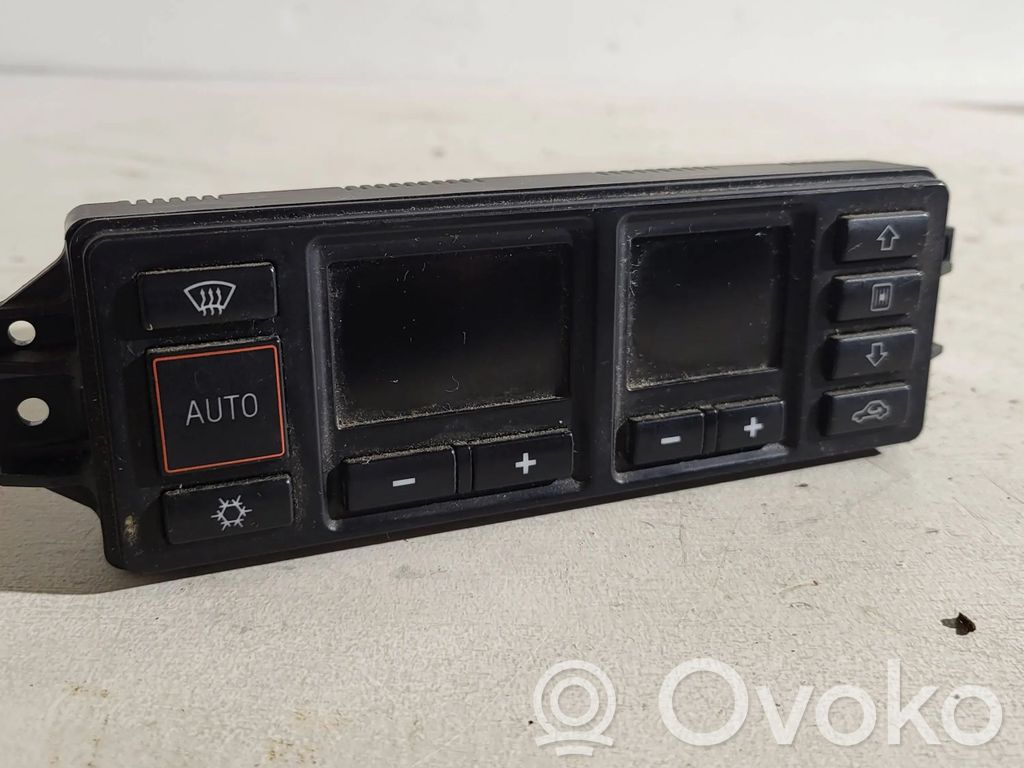 Audi A4 S4 B5 8D Climate control unit 