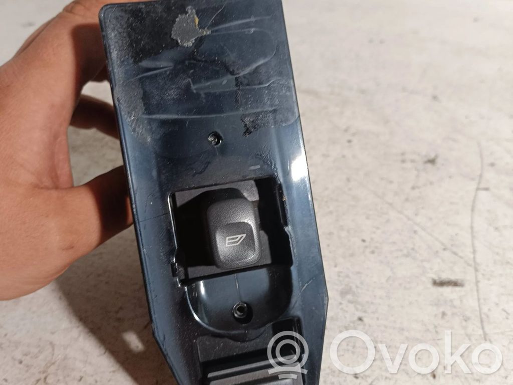 Volvo S60 Electric window control switch 