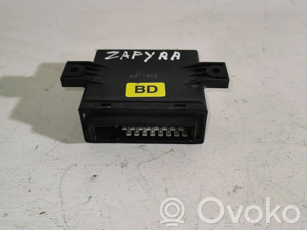 Opel Zafira A Day light relay 
