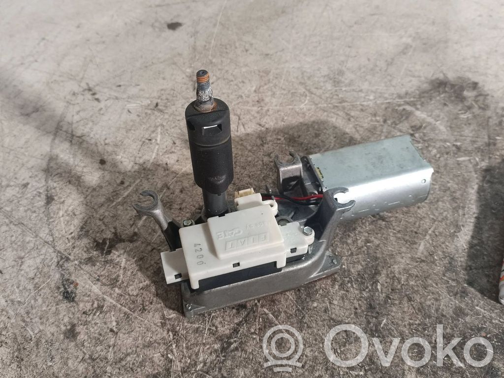 Fiat Multipla Galinio stiklo valytuvo varikliukas 