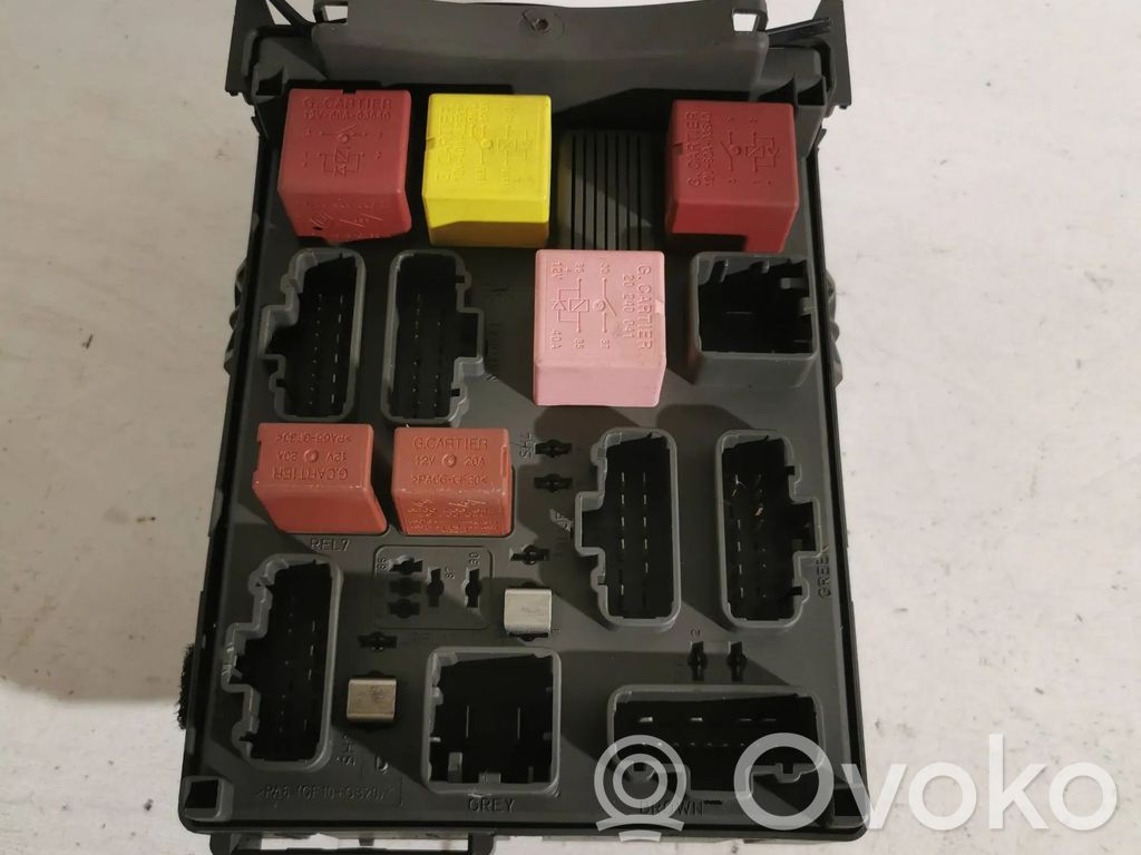 Renault Espace -  Grand espace IV Módulo de fusible 