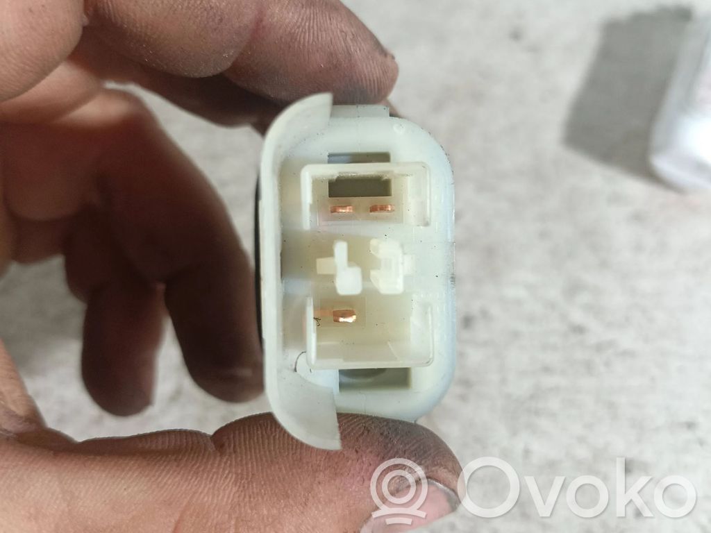 Saab 9-5 Tailgate opening switch 