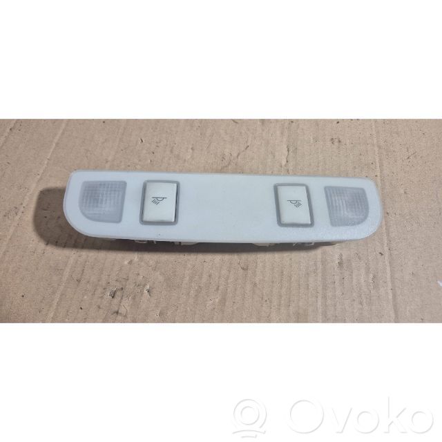 Audi A6 S6 C6 4F Rear seat light 