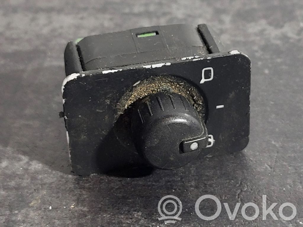 Audi A6 S6 C5 4B Wing mirror switch 