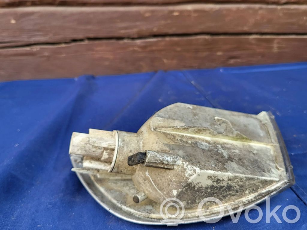 Volvo S40, V40 Front indicator light 
