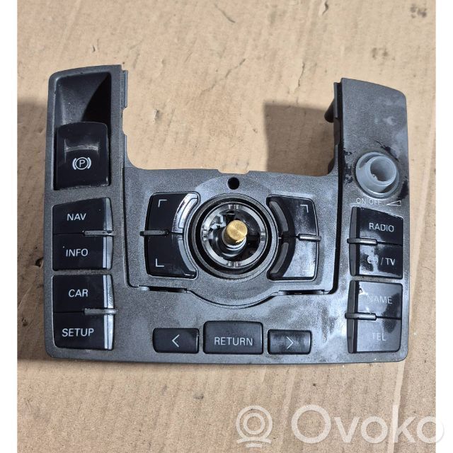 Audi A6 S6 C6 4F Central console control unit 