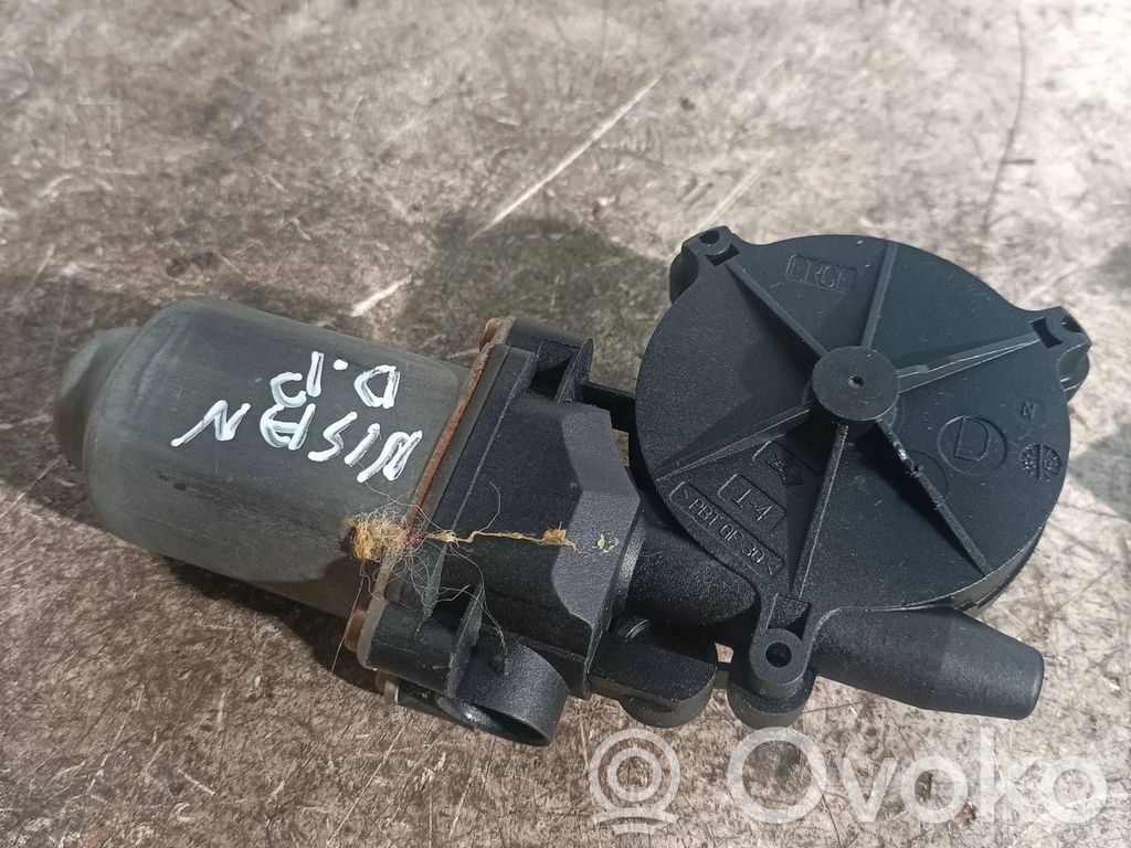 Nissan Primera Front door window regulator motor 